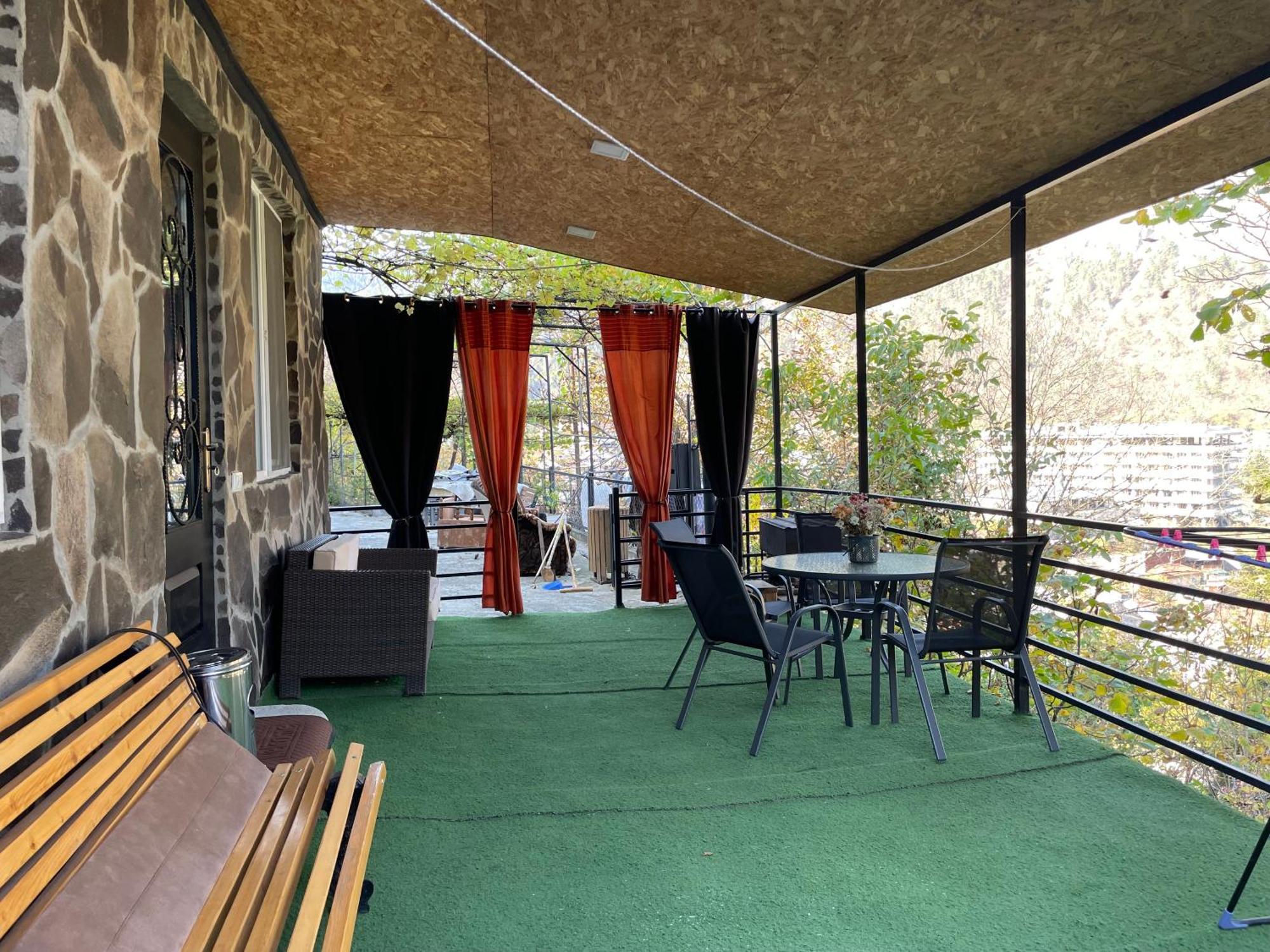 Borjomi Veranda Zewnętrze zdjęcie